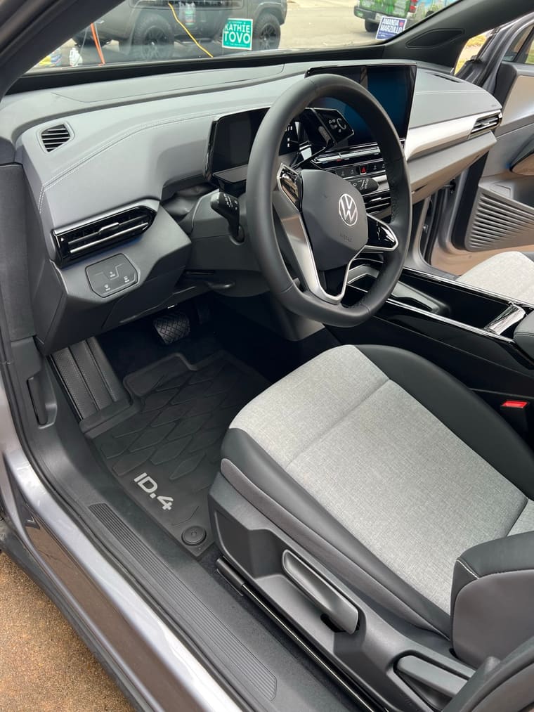 Volkswagen ID.4 — interior, before and after by TRZ Shine & Detail in Shoal Creek, North Austin, TX (photo 1 of 4)