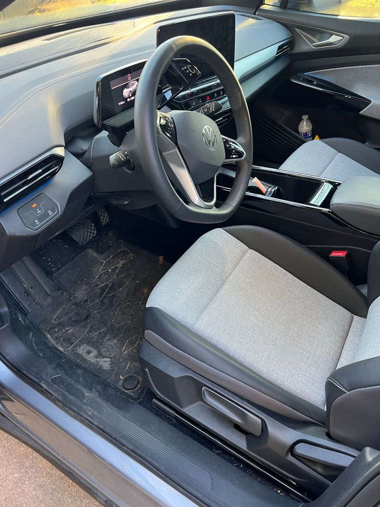 Volkswagen ID.4 — interior, before and after by TRZ Shine & Detail in Shoal Creek, North Austin, TX (photo 2 of 4)